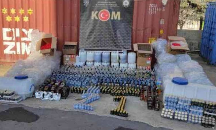 Diyarbakır'da kaçak içki operasyonunda 2 kişi tutuklandı
