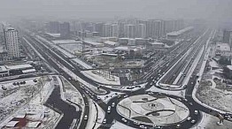 Diyarbakır'da kar yağışı trafik kazalarına neden oldu