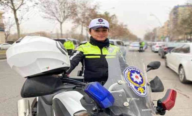 Diyarbakır'ın 'ilk ve tek kadın Şahin polisi' görevinin başında